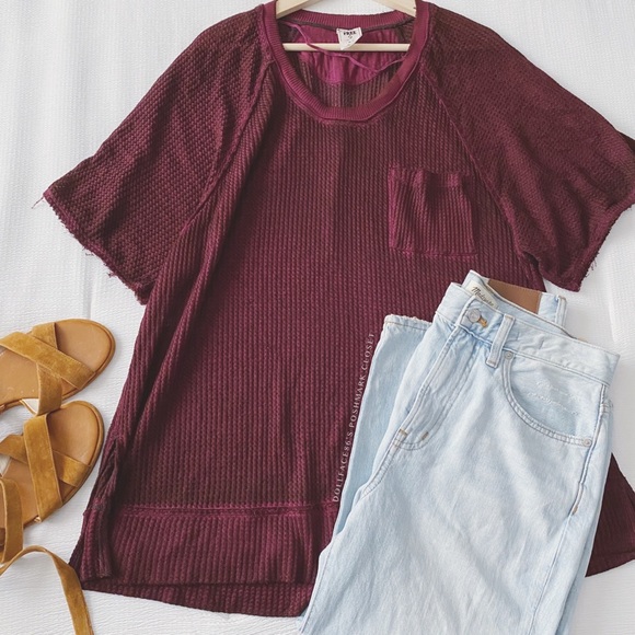 FP We the Free Oversized Maroon Thermal / Waffle Short Sleeve Raw Hem Top - Picture 1 of 9